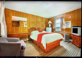Monmouth OYO hotel thumbnail 6