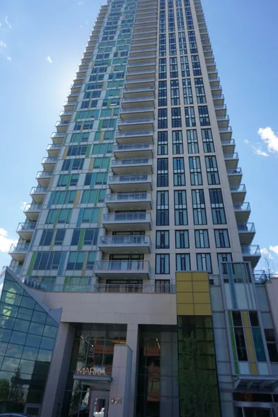 Luxury Mark on 10th hotel detail image 2