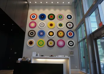 Luxury Mark on 10th hotel thumbnail 3