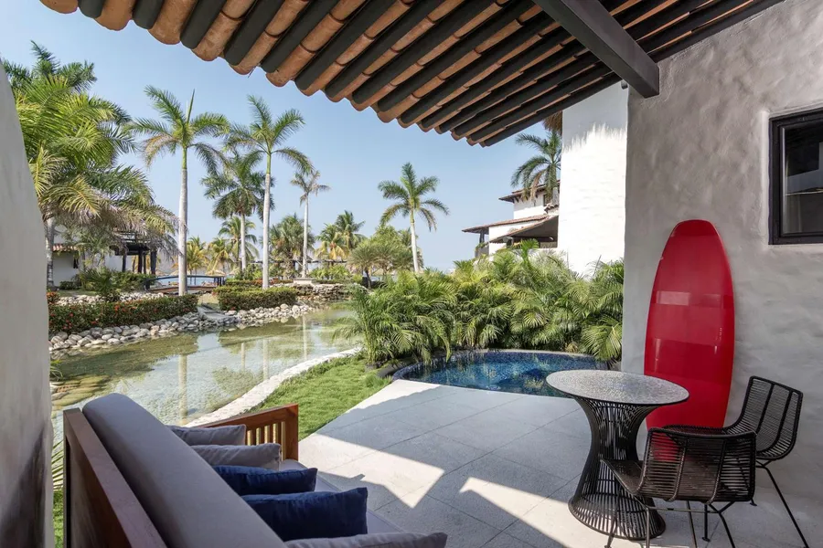 Thompson Zihuatanejo, A Beach Resort, by Hyatt hotel detail image 2