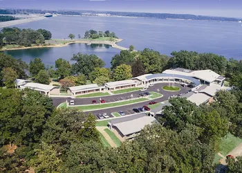 Kentucky Dam Village State Resort Park hotel thumbnail 2