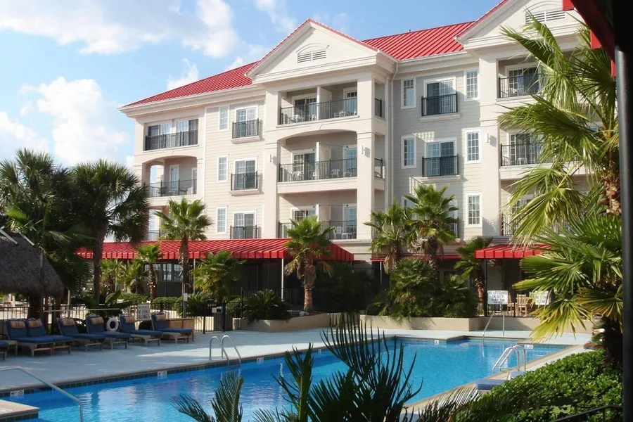 Harborside at Charleston Harbor Resort and Marina hotel detail image 2