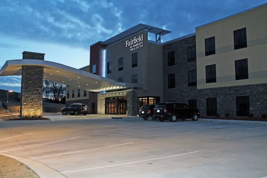 Fairfield Inn & Suites by Marriott St. Louis South hotel detail image 2