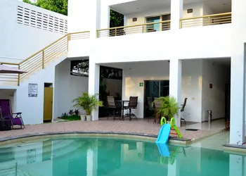 Hotel Real Mercedes hotel thumbnail 2