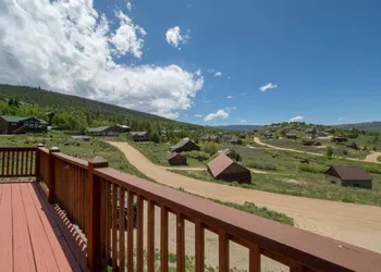 Beaver Lodge hotel thumbnail 5