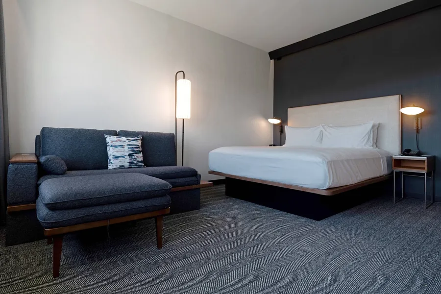 Courtyard by Marriott Marina del Rey hotel detail image 6
