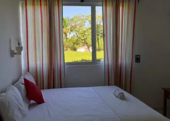 Hotel Los Leones hotel thumbnail 2