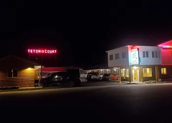 Teton Court Motel hotel thumbnail 7