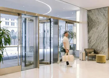 Sonder Battery Park hotel thumbnail 5