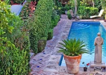 Casa Flores Bed & Breakfast hotel thumbnail 4