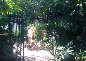 Casa Flores Bed & Breakfast hotel thumbnail 6