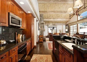 Aspen Ritz-carlton 3 Bedroom Residence - Ski In, Ski-out hotel thumbnail 6