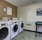 InTown Suites Extended Stay Birmingham AL - Lakeshore Parkway hotel detail image 3