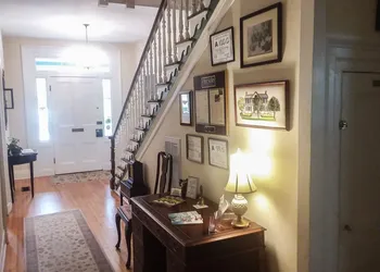 Benjamin Ellis House Bed & Breakfast hotel thumbnail 4