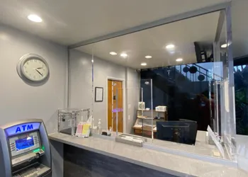 Sandman Motel hotel thumbnail 6