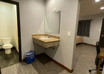 Sandman Motel hotel thumbnail 8
