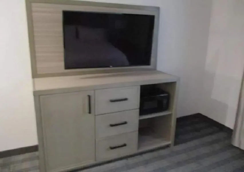 Merica Inn & Suites hotel detail image 6