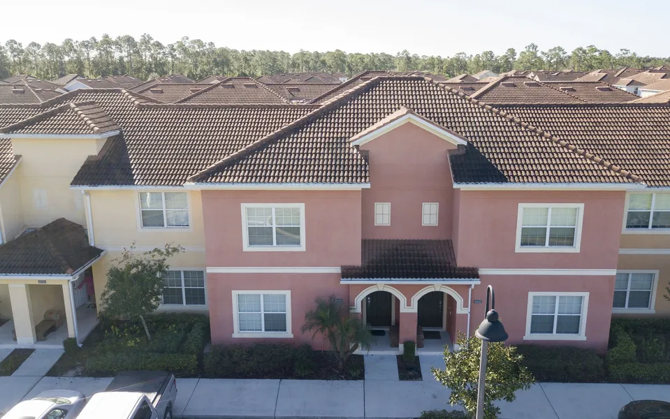Stunning 4 Bedroom w Pool Close to Disney 8940 Paradise Palms Resort hotel detail image 2