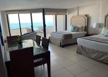 Condominios San Carlos hotel thumbnail 3