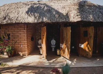 Toninas México hotel thumbnail 6