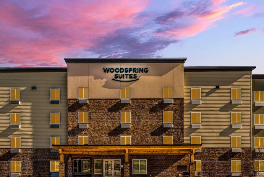 Woodspring Suites West Des Moines hotel detail image 2