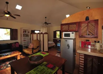 Casa Rancho hotel thumbnail 8