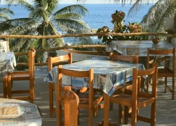 Hotel Navalia hotel thumbnail 5