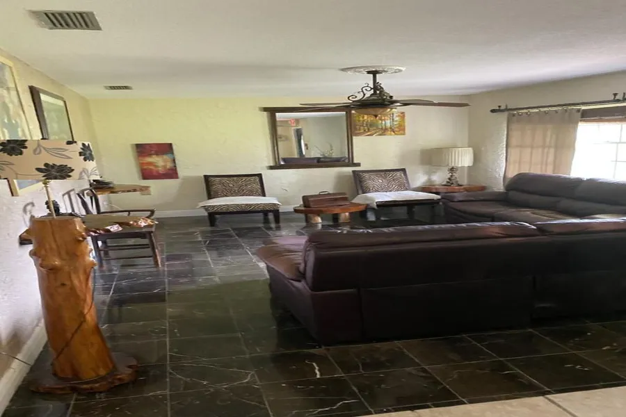 OYO Family Ranch at Melbourne FL hotel detail image 6