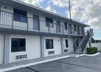Hialeah Airport Motel hotel thumbnail 3