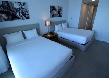 Stuning Ocean View 3 Bed 3 Bath Across The Beach @ Beachwalk hotel thumbnail 3