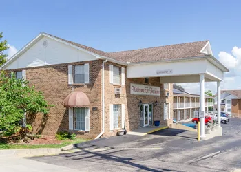 Hotel Osage Beach by the Lake of the Ozarks hotel thumbnail 4