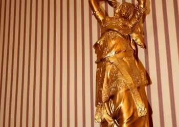 Balmoral House hotel thumbnail 3