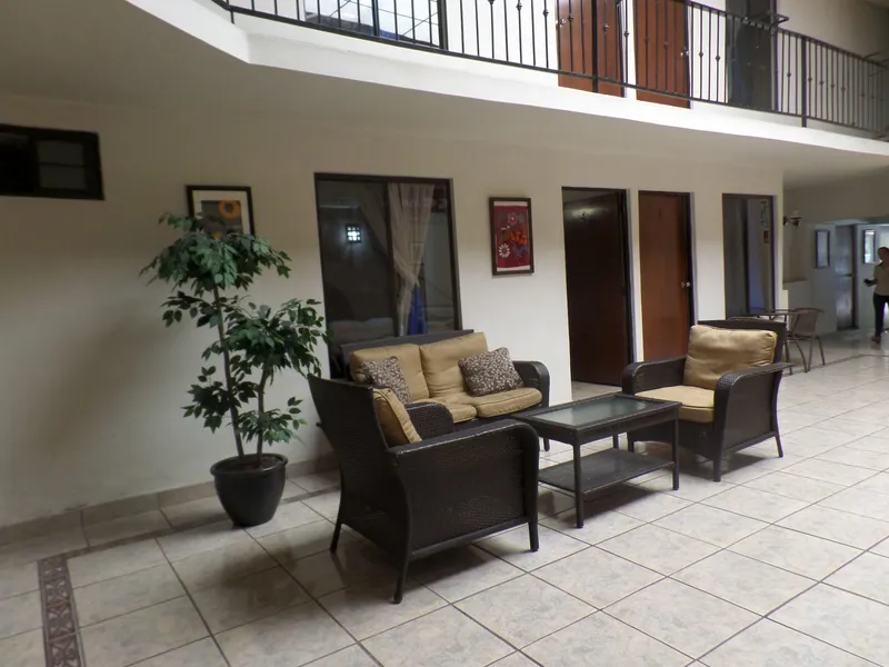 Uke Inn Hotel & Suites hotel detail image 6