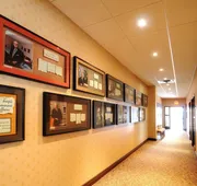 Hôtel & Suites Le Dauphin Drummondville hotel detail image 4