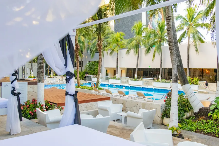 Oh! Cancun The Urban Oasis & Beach Club hotel detail image 2