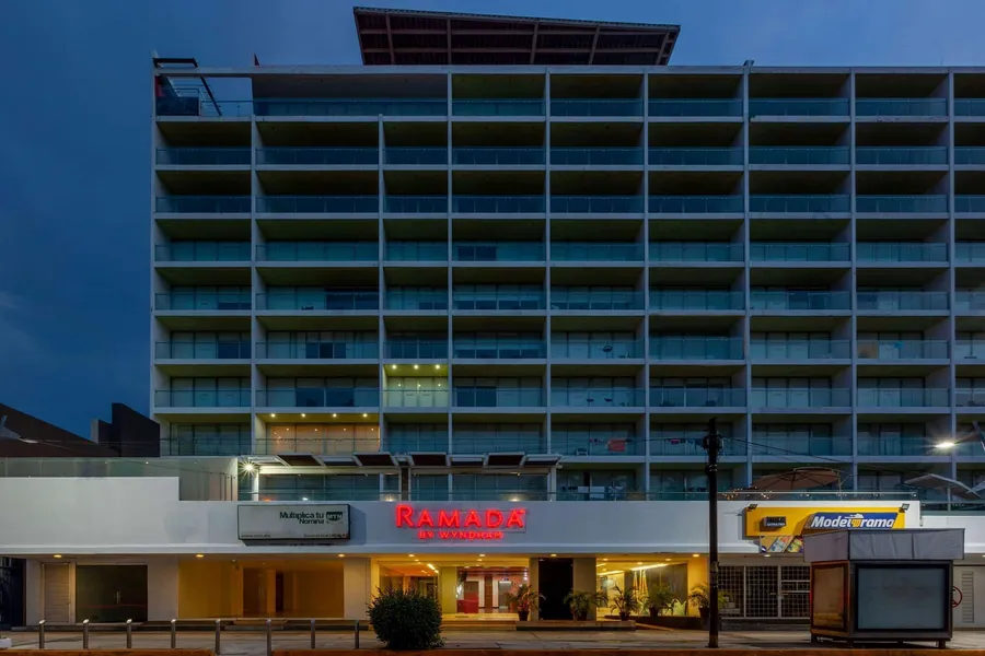 Ramada by Wyndham Acapulco Hotel & Suites hotel detail image 2