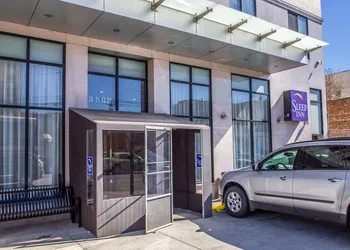 Sleep Inn - Long Island City hotel thumbnail 2