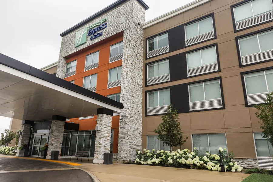 Holiday Inn Express & Suites Welland by IHG hotel detail image 6