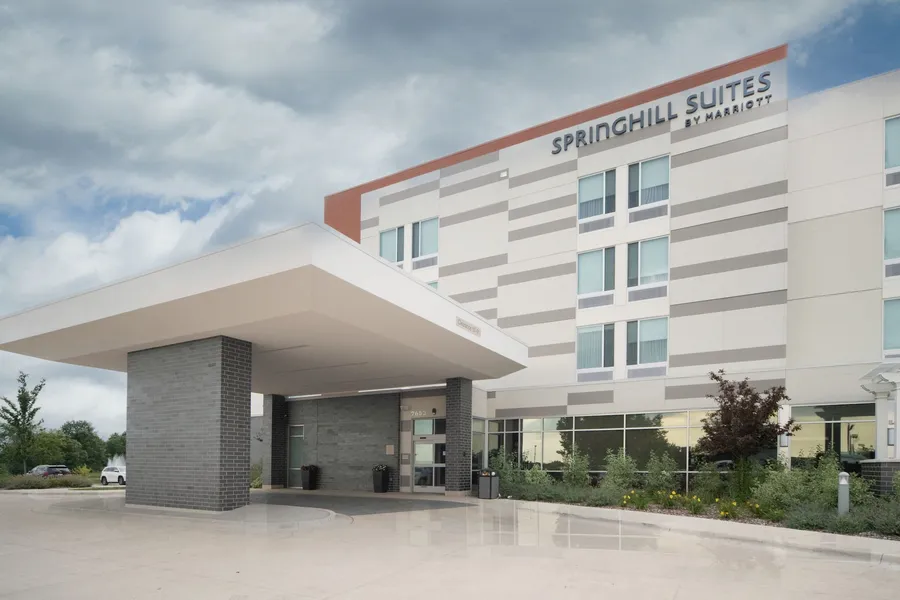 SpringHill Suites by Marriott Kenosha hotel detail image 2