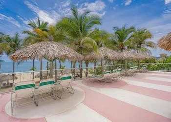 Playa Suites Acapulco hotel thumbnail 2