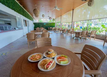 Playa Suites Acapulco hotel thumbnail 8