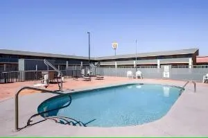 OYO Hotel Eloy/ Casa Grande near I-10 hotel thumbnail 3
