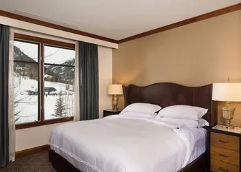 Aspen Ritz Carlton 2 Bedroom Residence hotel thumbnail 7