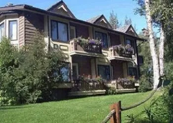 Soldotna Alaska Fishing Lodge hotel thumbnail 2