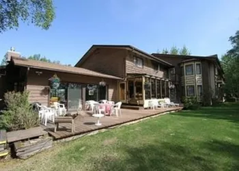 Soldotna Alaska Fishing Lodge hotel thumbnail 3