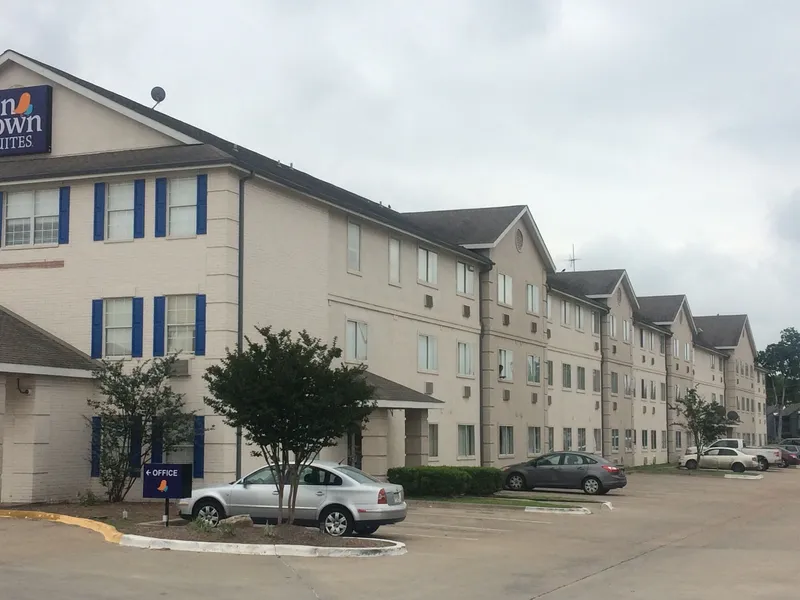 InTown Suites Extended Stay Select Houston TX - Brookhollow hotel detail image 2