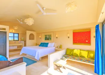 Villa Encantada by Coco B Isla hotel thumbnail 7