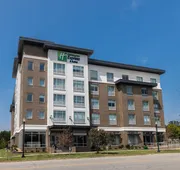 Holiday Inn Express & Suites Columbia Downtown - The Vista by IHG hotel detail image 7