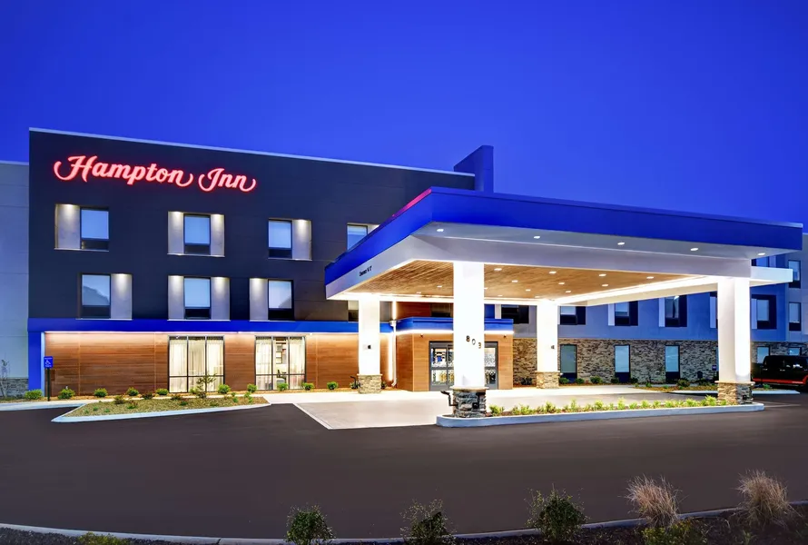 Hampton Inn Cave City, KY hotel detail image 2