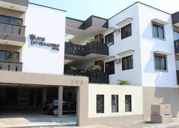 Invernadero Inn hotel thumbnail 5